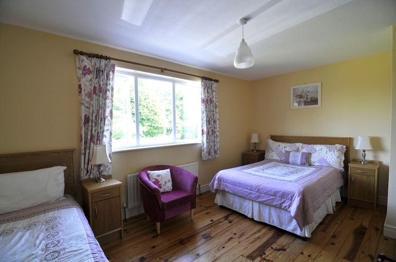 Bedroom 4, Carrown Tober House