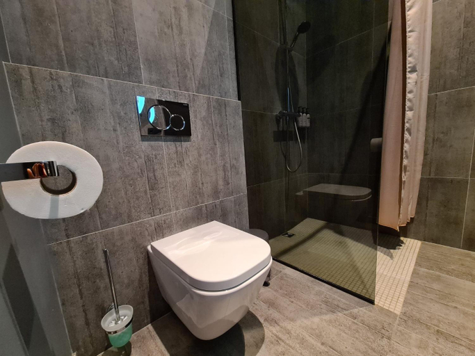 Bathroom 4, The Barn - Hostel, MĂœrdalshreppur