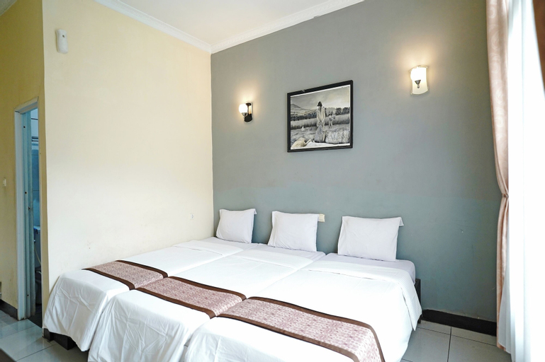Bedroom 25