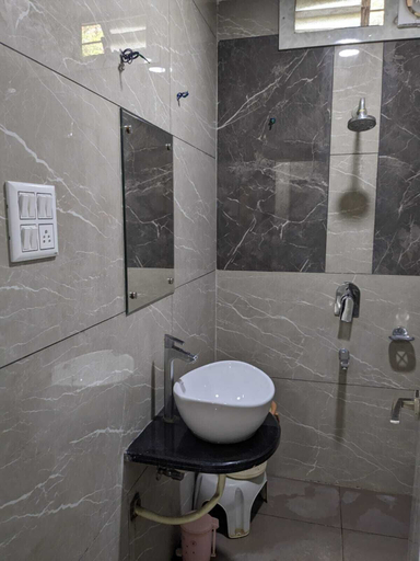 Bathroom 4, Hotel Shivneri, Bilaspur
