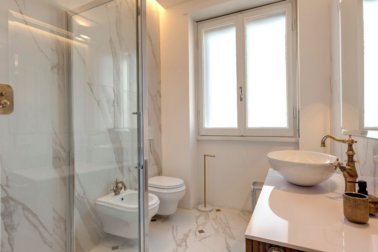 Bathroom 4, Mamo Florence - Vespucci Apartment, Florence