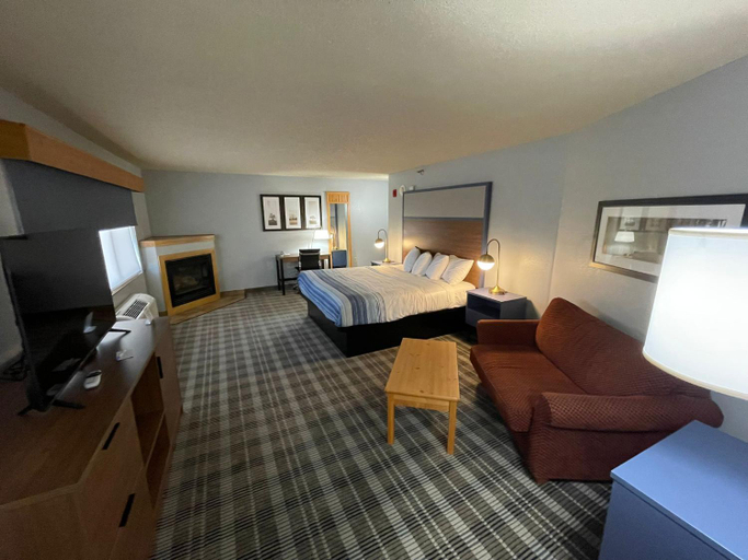 Bedroom 13