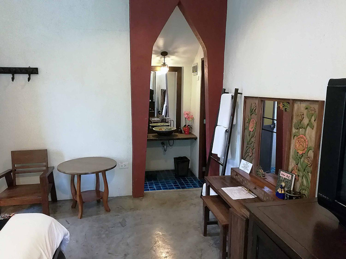 Bedroom 8
