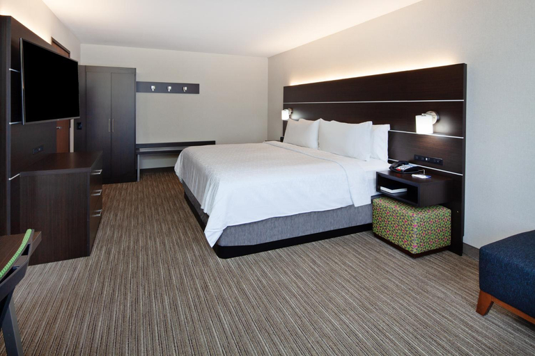 Bedroom 11