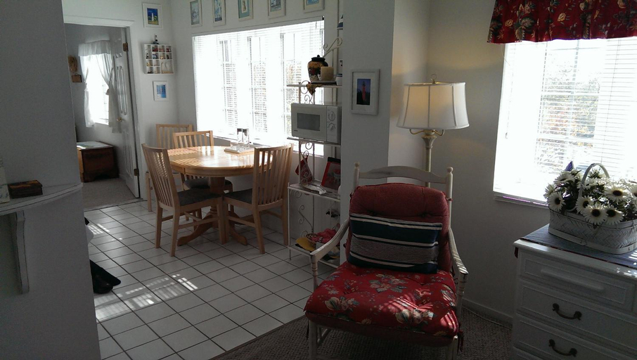 Dining Room 1