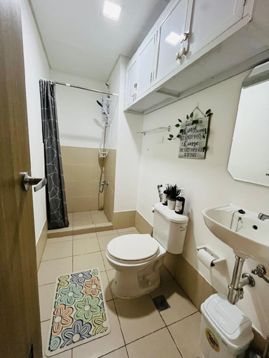 Bathroom 3, Amiela's Place, Trece Martires City