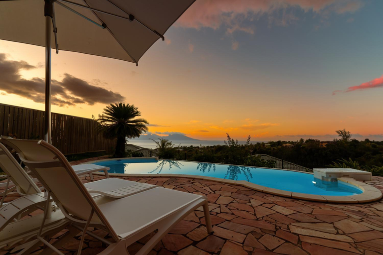 Others 2, Magnificent 5 Br Villa with pool: amazing views