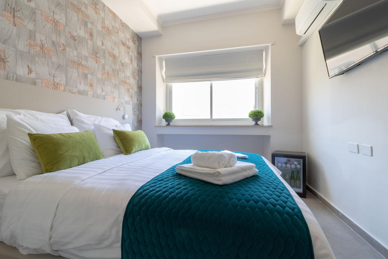 Bedroom 3, DEM Hotel