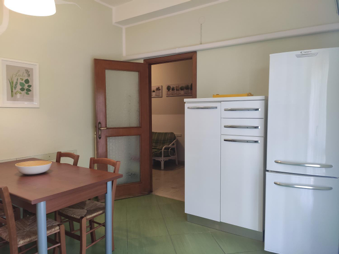 Others 1, Appartamenti Bemar, Imperia