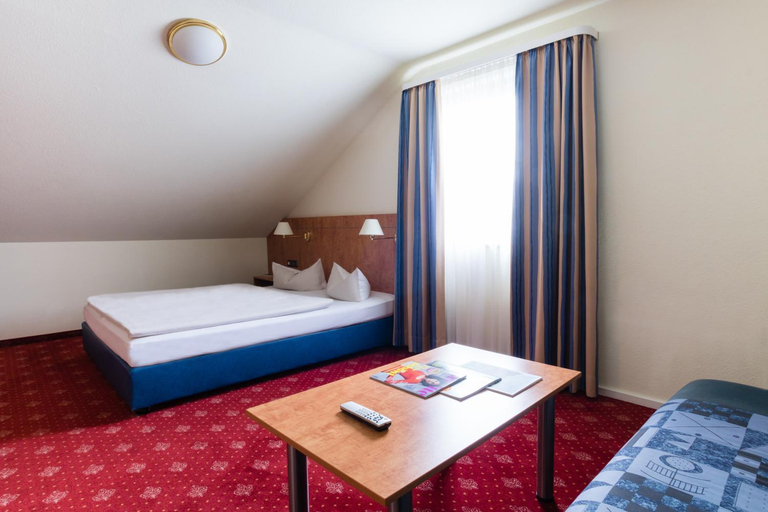 Bedroom 12