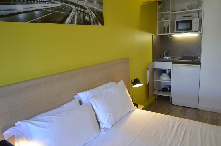Bedroom 14