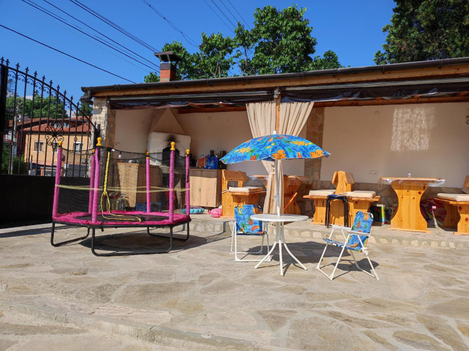 Others 4, Family Hotel Velevi, Velingrad