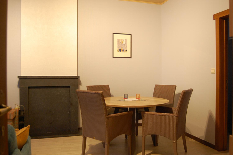 Dining Room 12