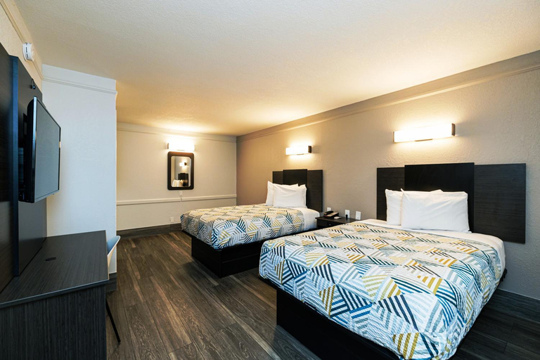 Bedroom 8