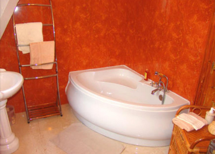 Bathroom 3, Chateau de la Court d'Aron, Vendée