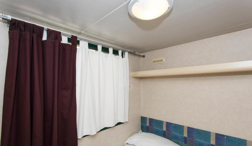 Bedroom 3, Happy Village & Camping, Rome