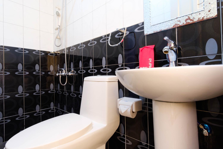 Bathroom 4