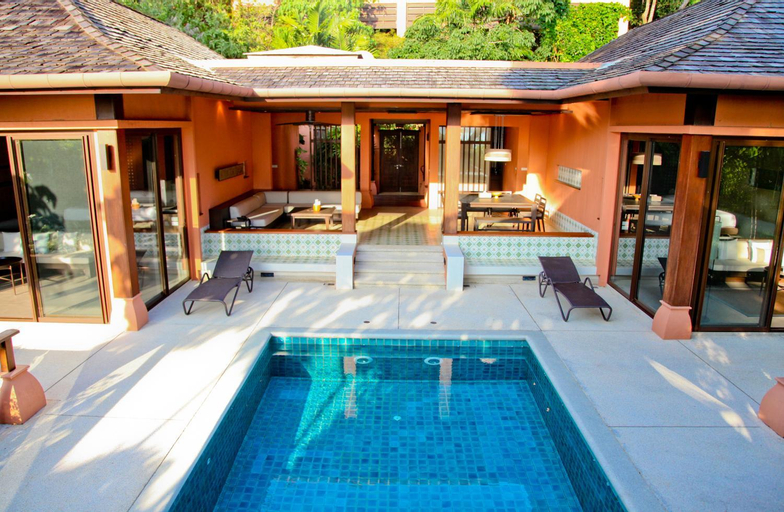 Swimming Pool 2