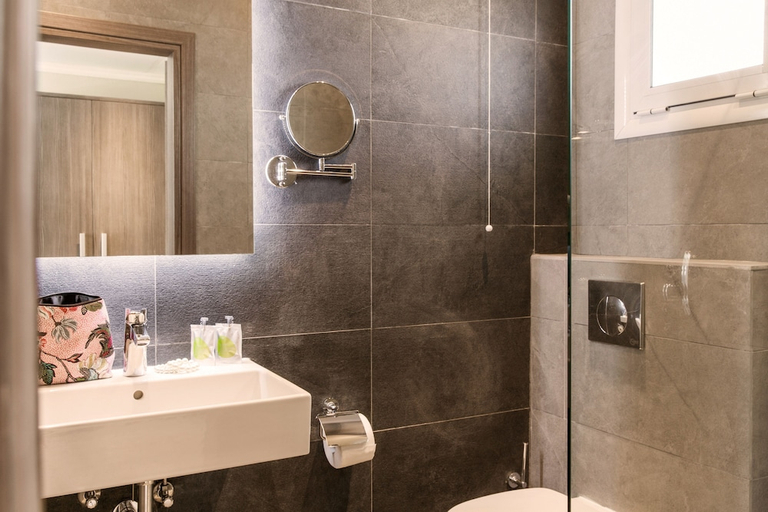 Bathroom 3, Hotel Mimosa, Ionian Islands