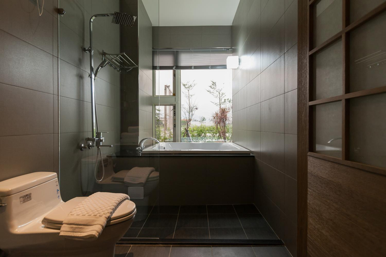Bathroom 5, I Leisure B&B, Yilan
