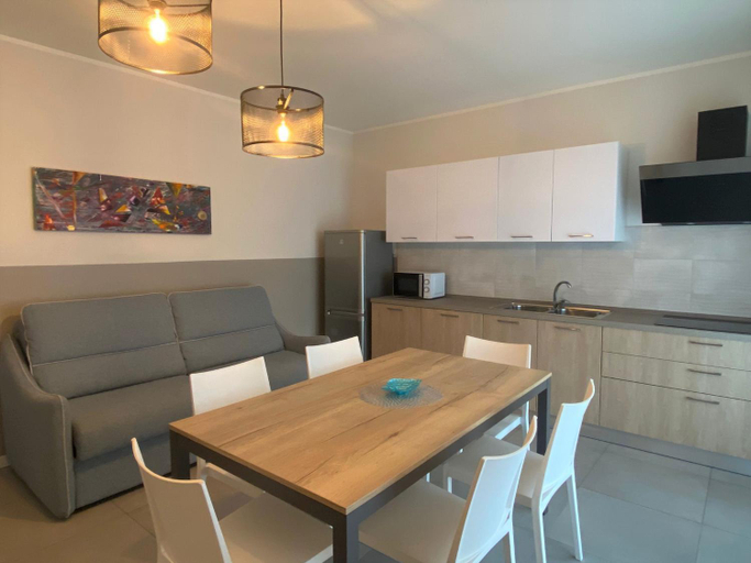 Others 5, The Prince - Luxury apartments with Pool, Verona