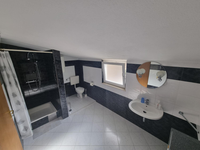 Bathroom 3, Villa Nena in central Dalmatia, Trogir