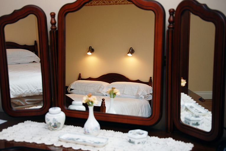 Bedroom 2, Birchwood Kenmare B&B