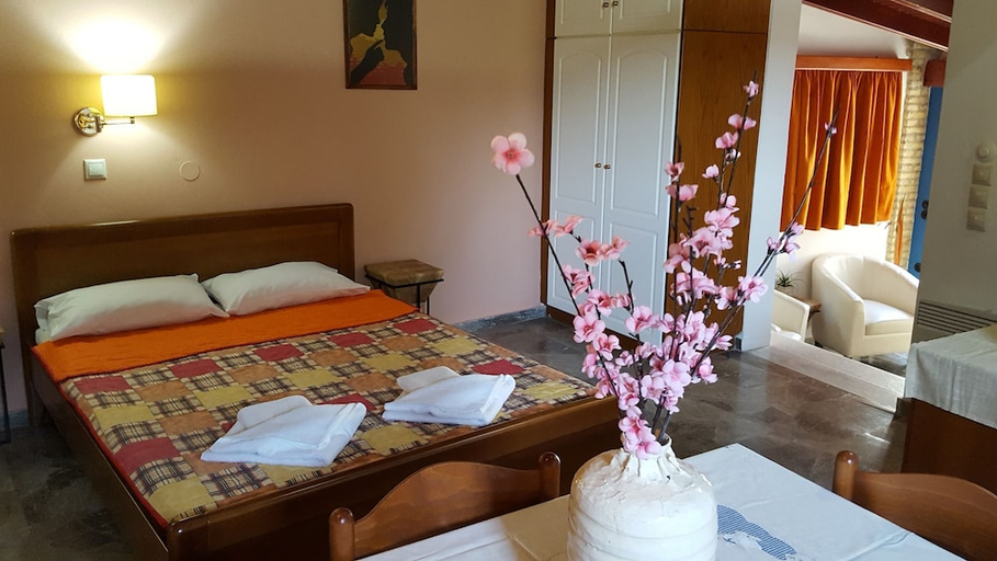 Bedroom 3, Lido Corfu Sun Hotel 4 Stars All-inclusive, Ionian Islands