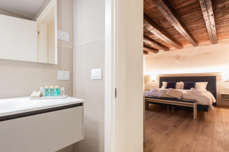 Bedroom 14