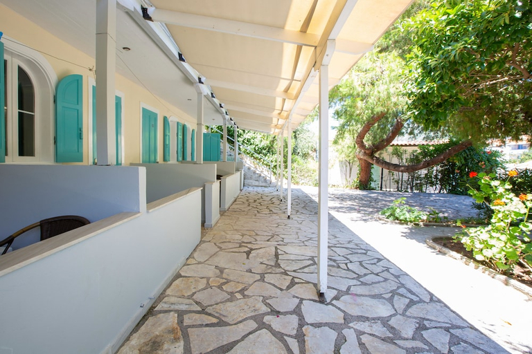 Others 5, Odyssey, Ionian Islands