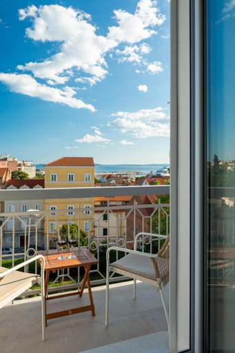 Others 3, Luxury rooms Le Prestige Few Minutes from Split's Iconic Waterfront, Split