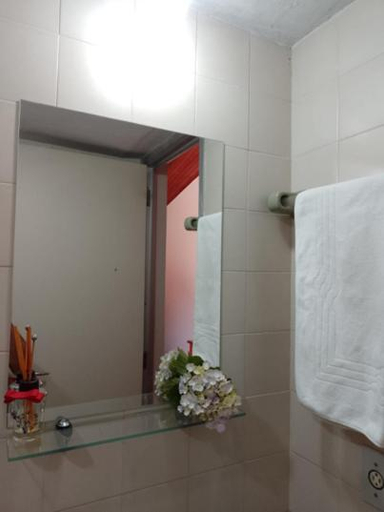 Bathroom, Hospedagem Virginia Bracelli, Campo Limpo Paulista