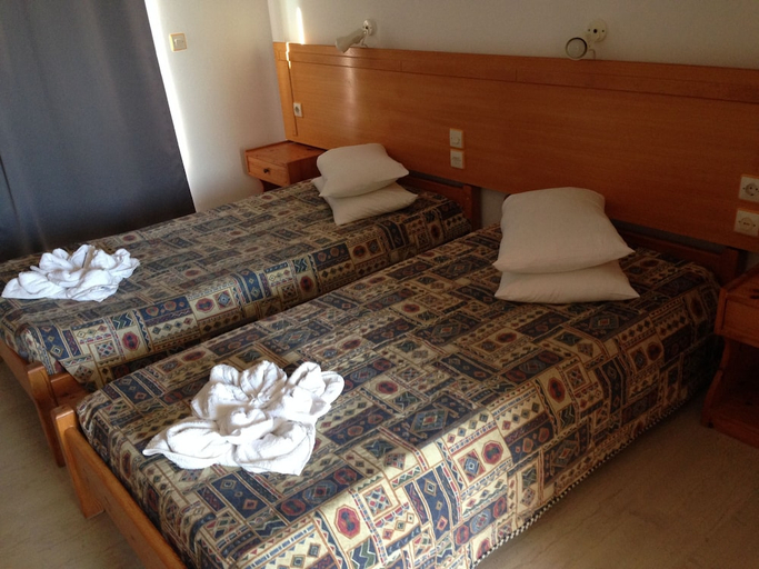 Bedroom 3, Pantheon, South Aegean