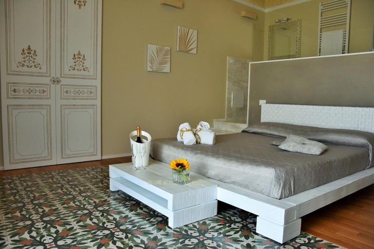 Others 5, B&B Sul Ponte, Bari