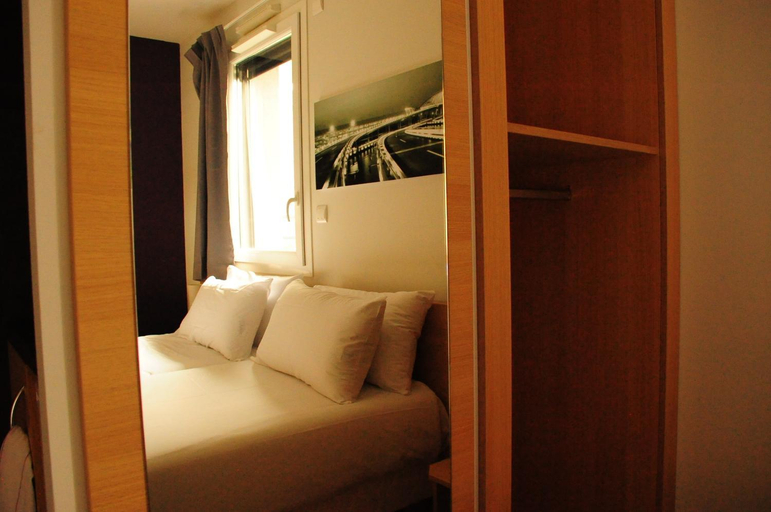 Bedroom 9