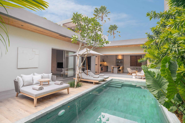 Swimming Pool 9