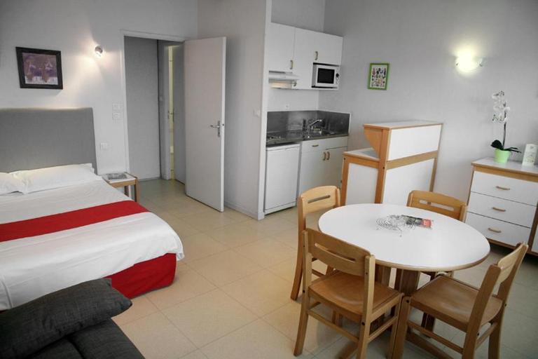 Others 4, Residences Guerlin, Haute-Garonne