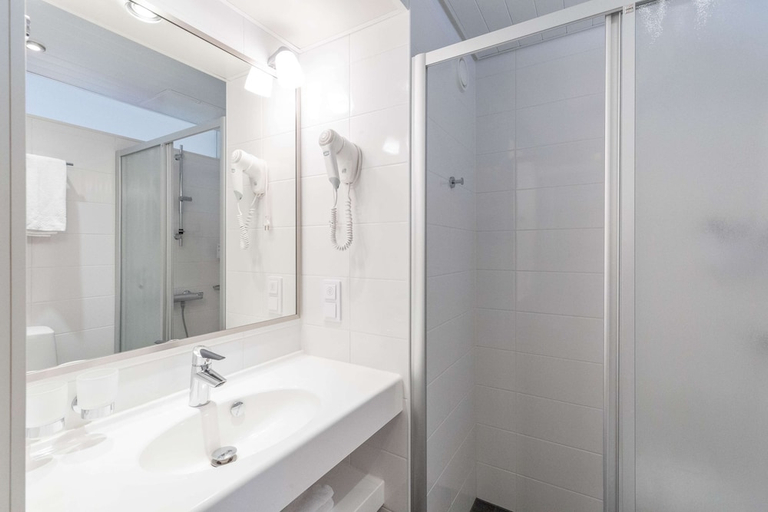 Bathroom 3, Scandic Atrium, Finland Proper