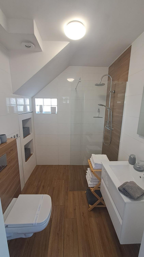 Bathroom 2, Domki Pozytywki, Puck