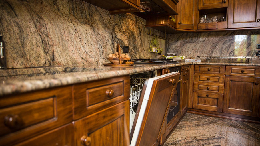 Kitchen 3, Villa Ivana, Brescia