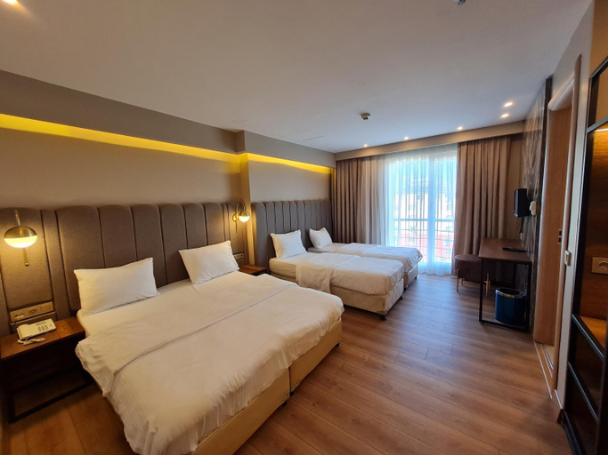 Bedroom 13