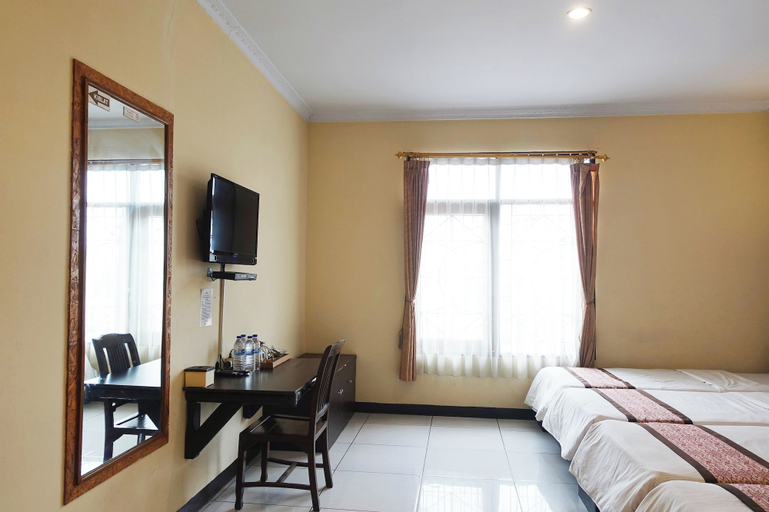 Bedroom 25