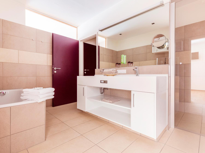 Bathroom 4, Narzissen Vital Resort Bad Aussee, Liezen