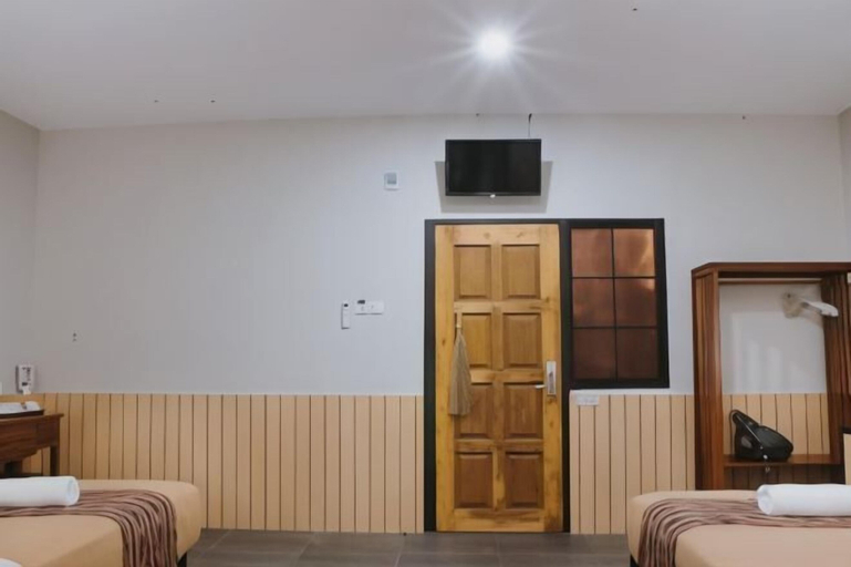 Bedroom 6
