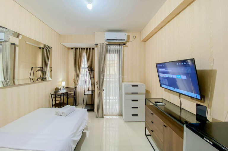 Bedroom 4, Strategic Studio Transpark Cibubur Apt By Travelio, Depok