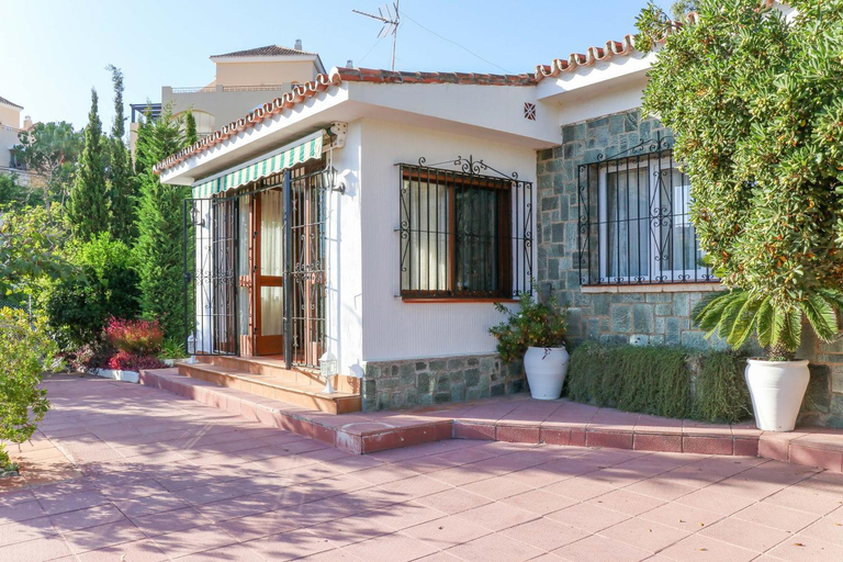 Entrance, Villa Vita in Elviria, Marbella, Málaga