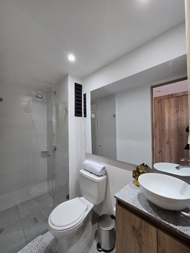 Bathroom 4, Atelier Cedritos by Weeki., Santafé de Bogotá