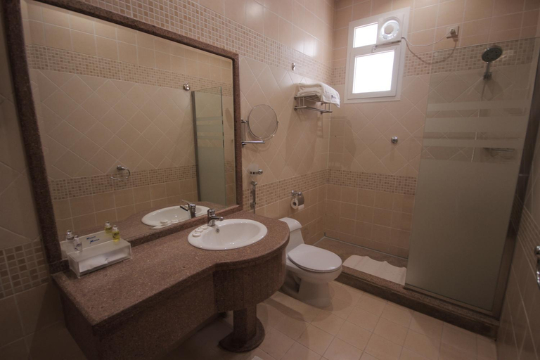 Bathroom 4, Marsa Diba Hotel