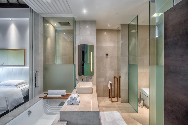 Bathroom 13