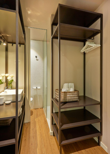 Others 4, Hostal Central Barcelona, Barcelona